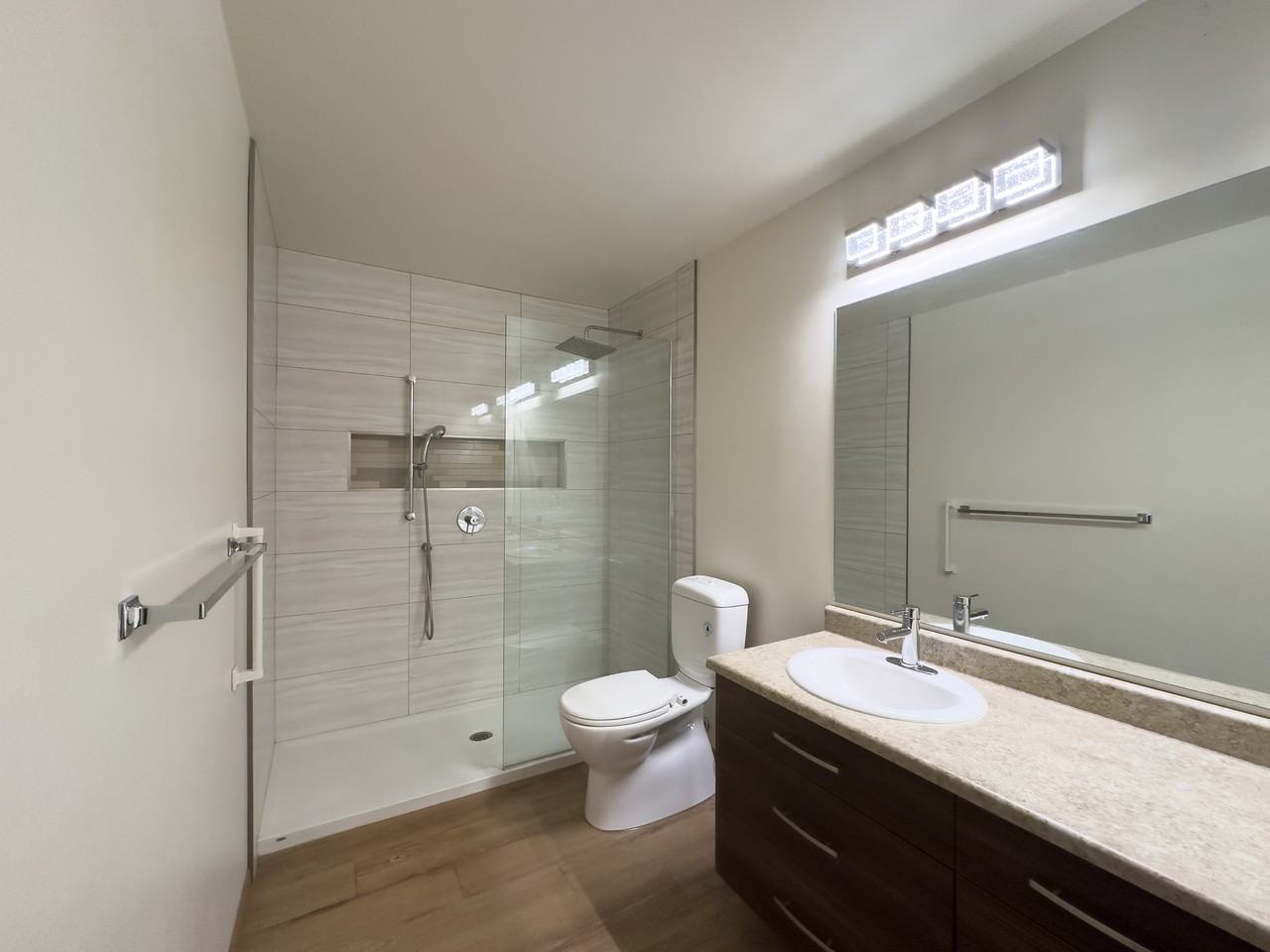 Eben-Ezer II | 1 & 2 Bedroom Apartments Near Whyte Avenue - Photo 4 of 12