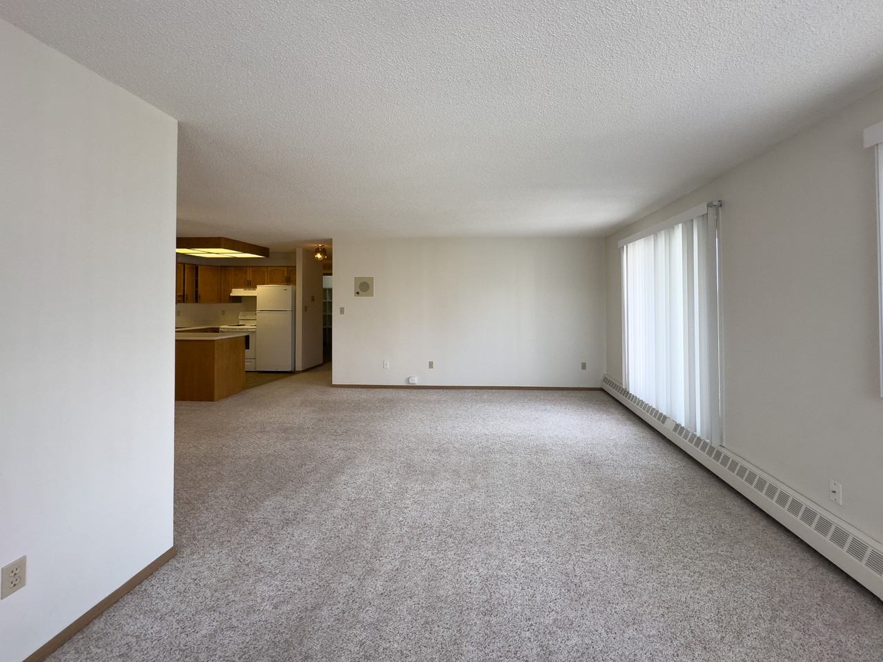 Eben-Ezer II | 1 & 2 Bedroom Apartments Near Whyte Avenue - Photo 5 of 12