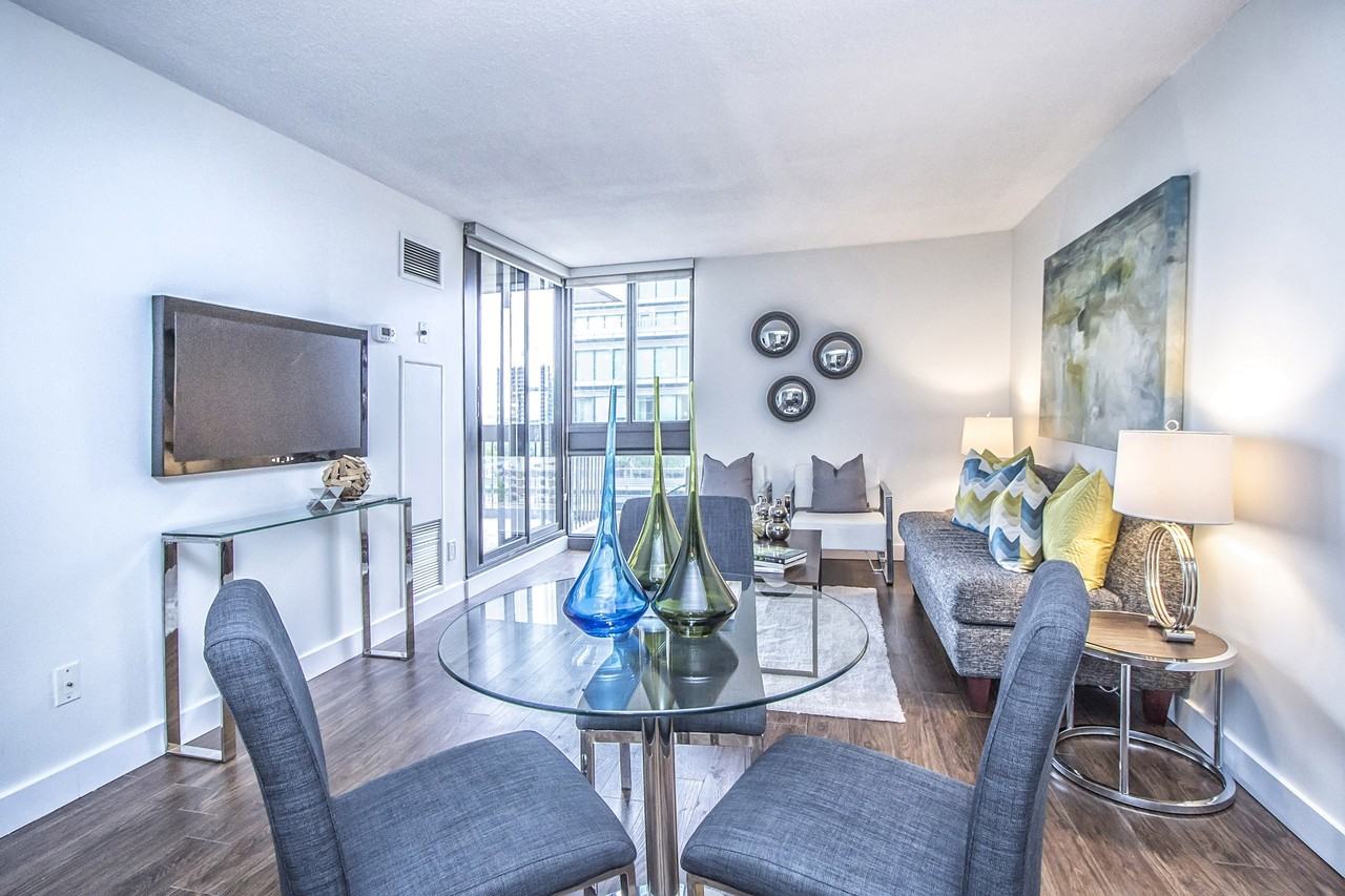 57 Charles at Bay - Photo 7 of 20