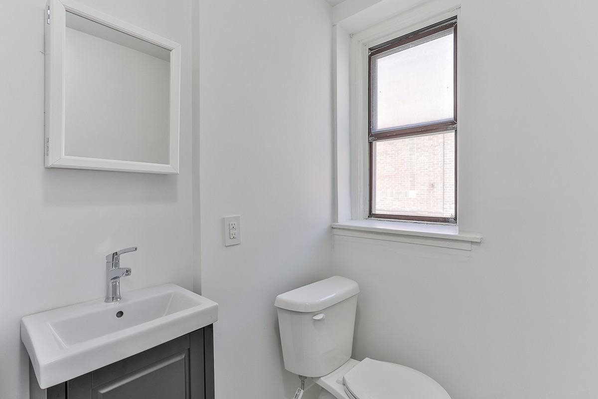 383 Sherbourne - Photo 7 of 20