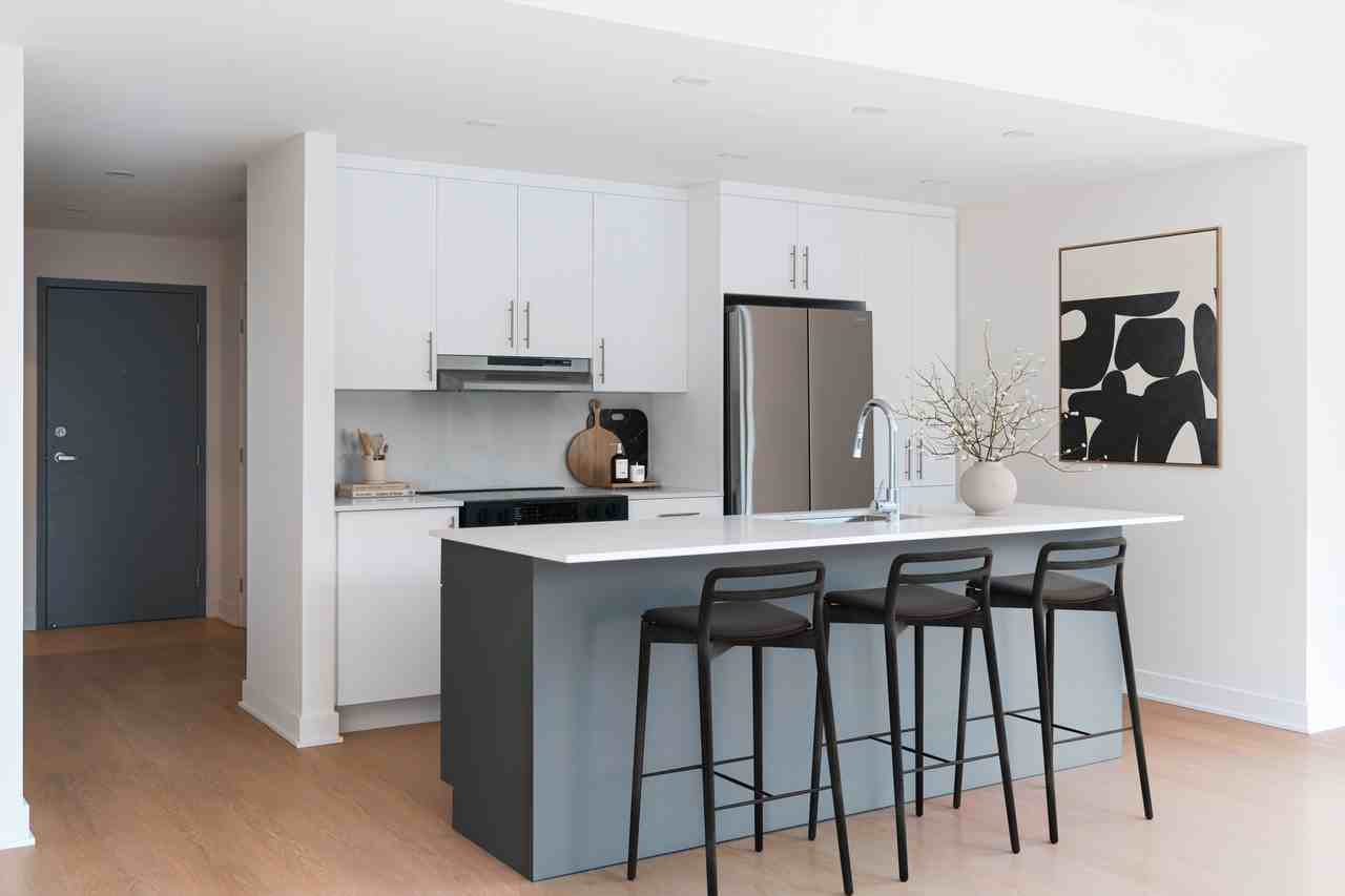 Bellevue MTL Phase 3 - Photo 3 of 26