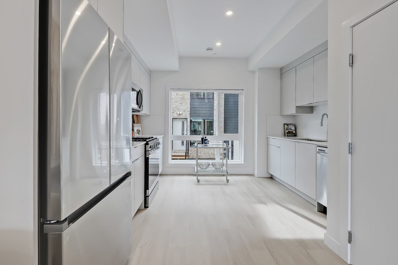 Highland Park Avas - Photo 7 of 22