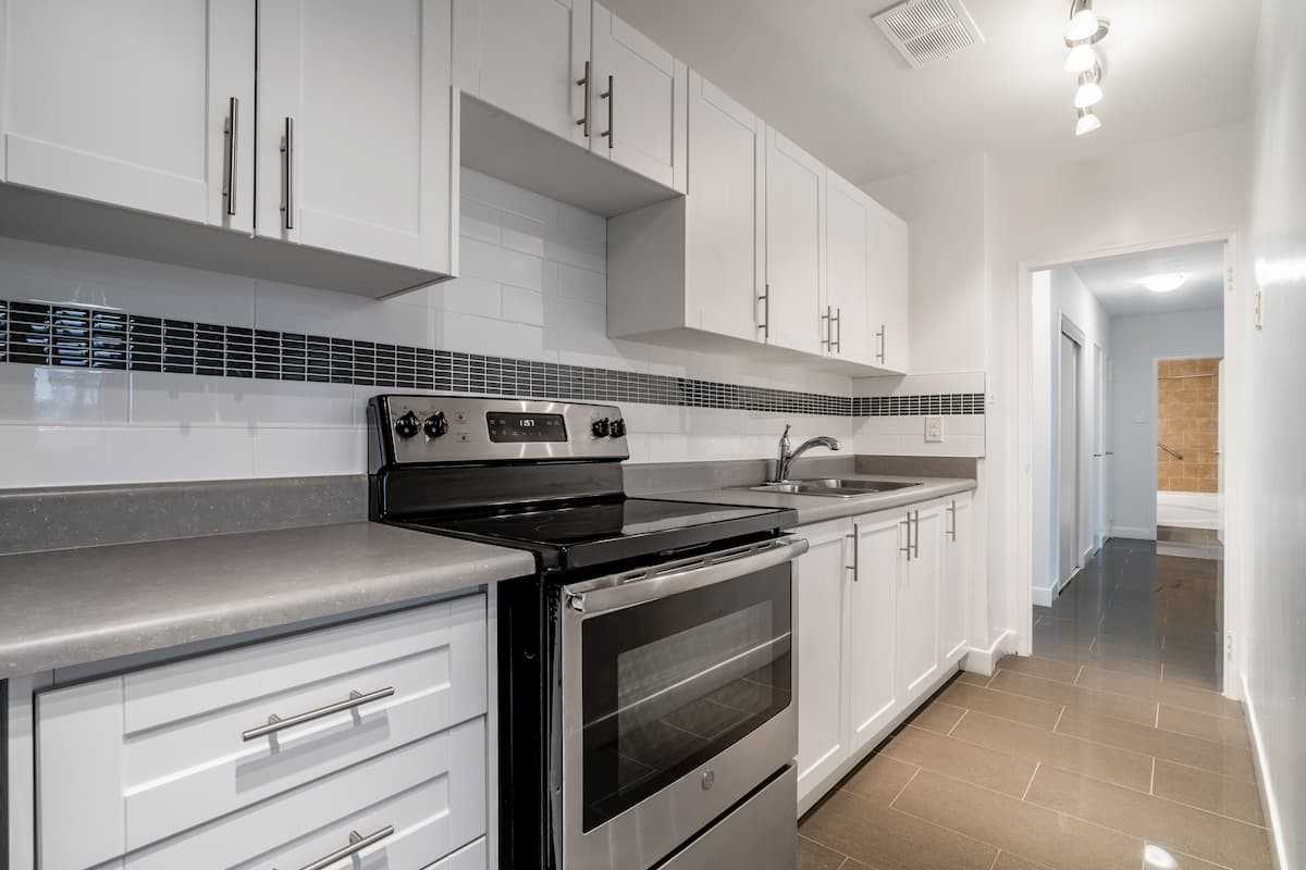 Sheldon Towers - Photo 7 of 13