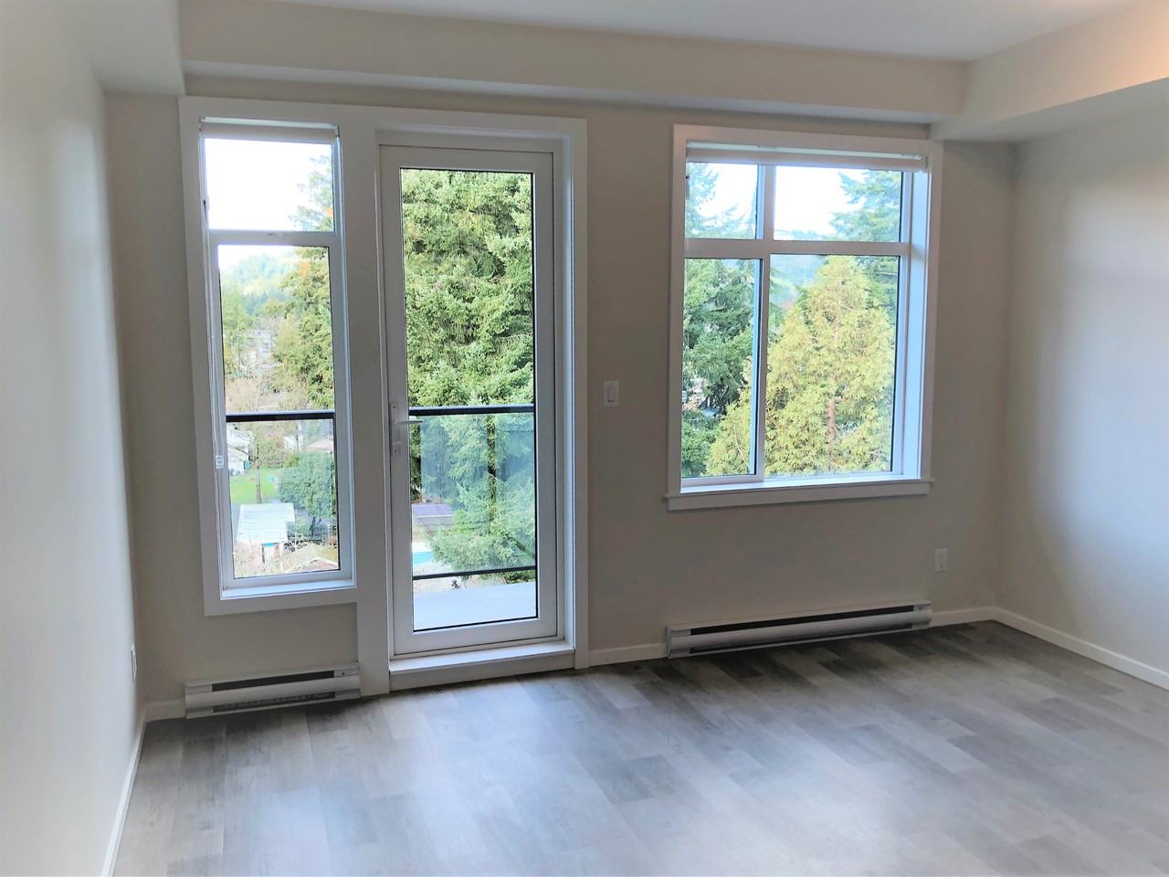 Hockley House - Photo 7 of 16