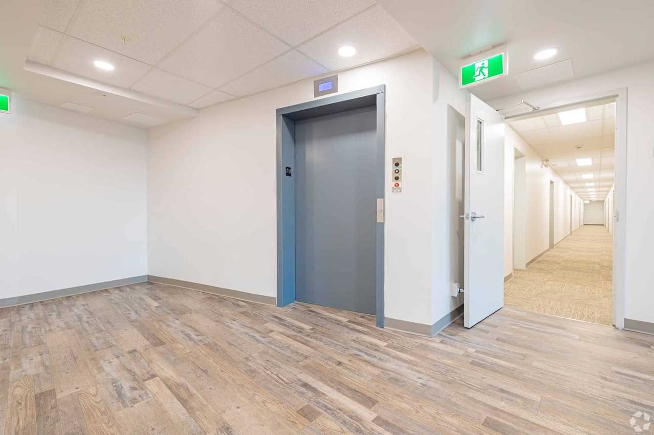 BLU at Belvedere - Photo 3 of 50