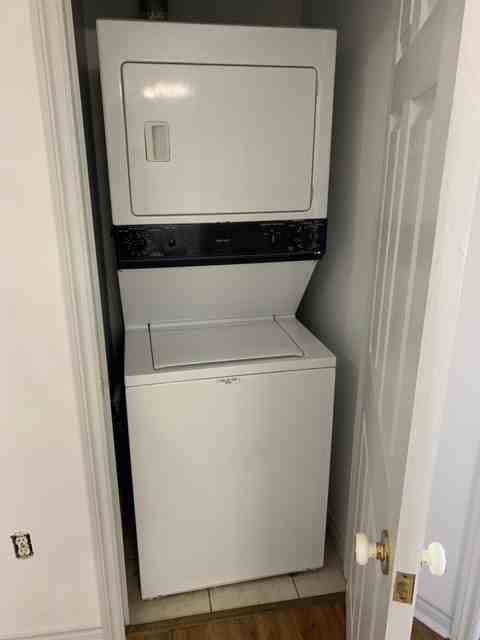 1646 Barrington Street Apartments - Photo 2 of 21