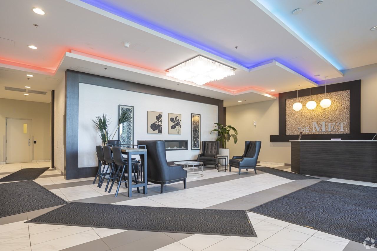 The Metropolitan - Photo 7 of 50