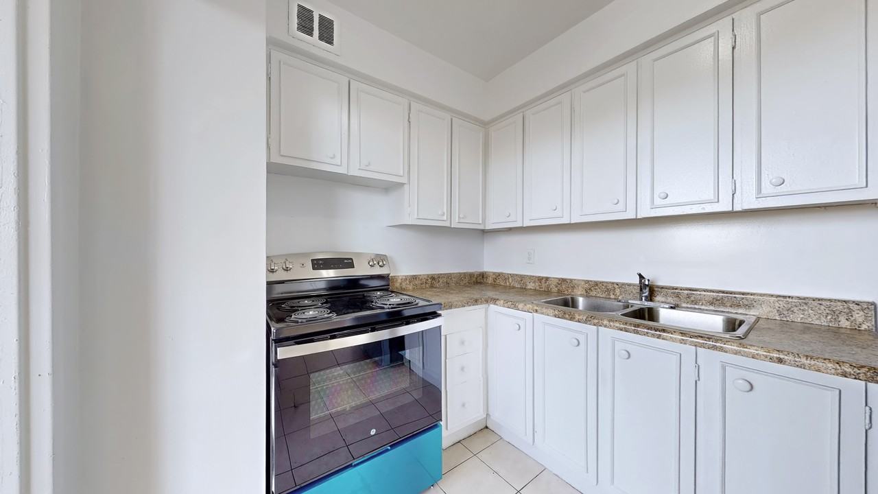 4 Goldfinch Court - Photo 3 of 13