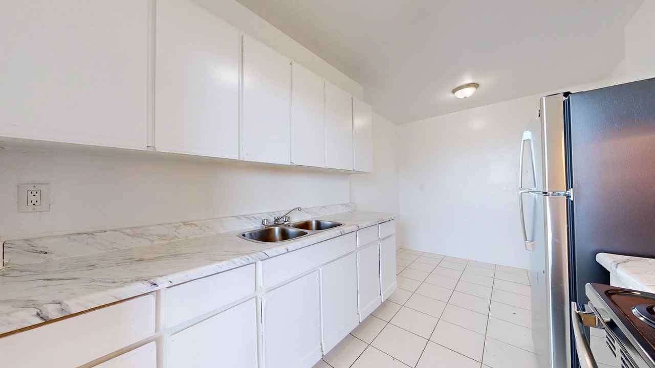 100 York Gate Blvd - Photo 4 of 15