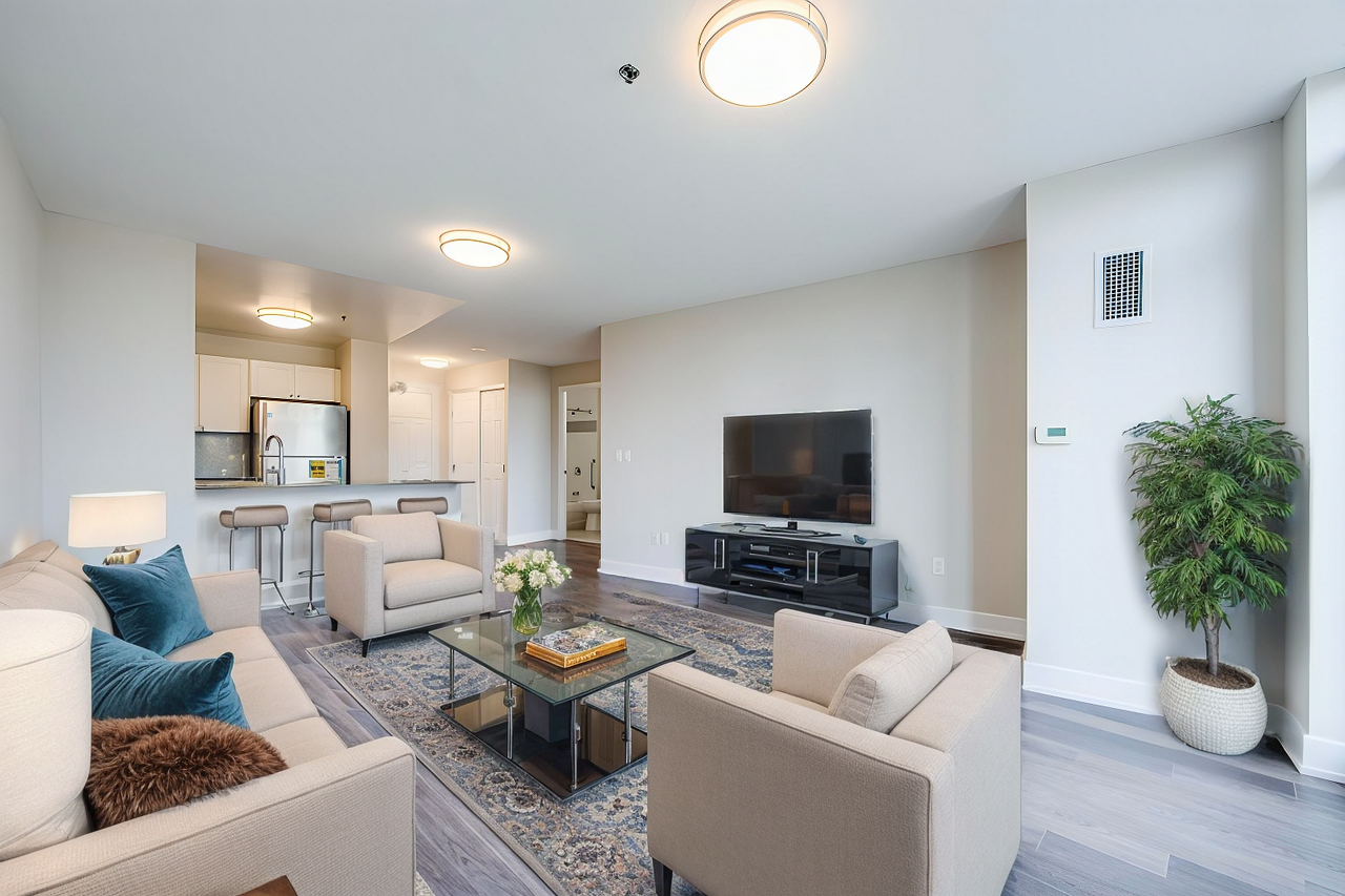 Beech Grove Suites - Photo 2 of 13