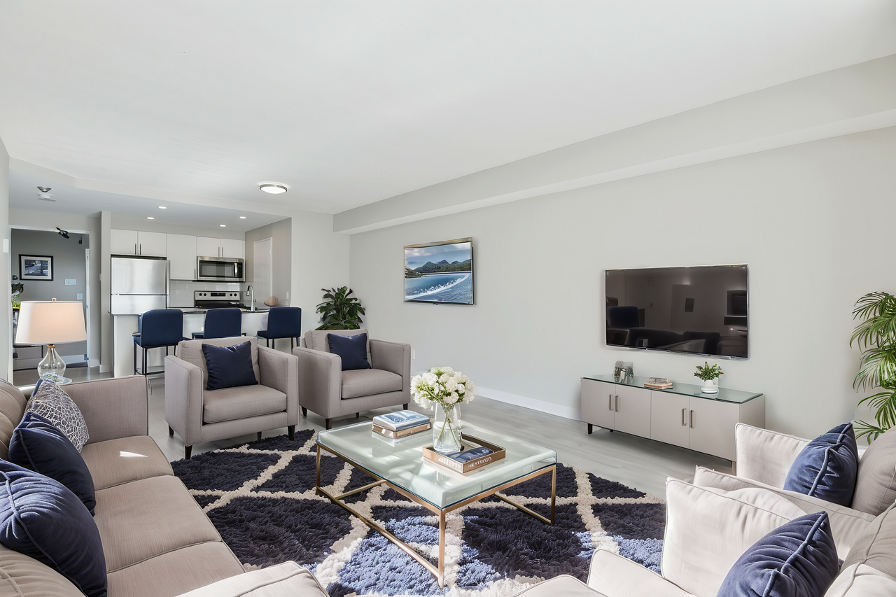 Sophia Apartments - Photo 2 of 10