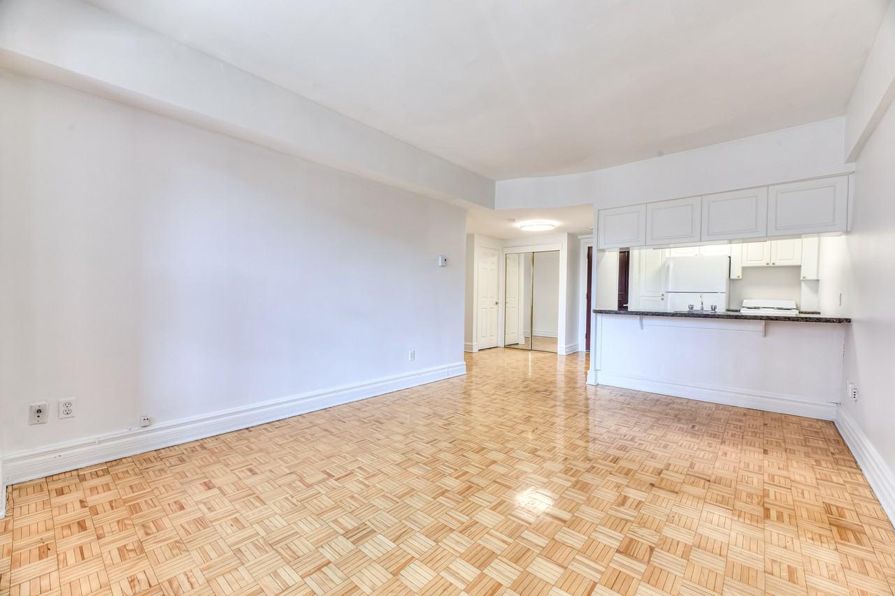 200 Av Kensington — photo 1