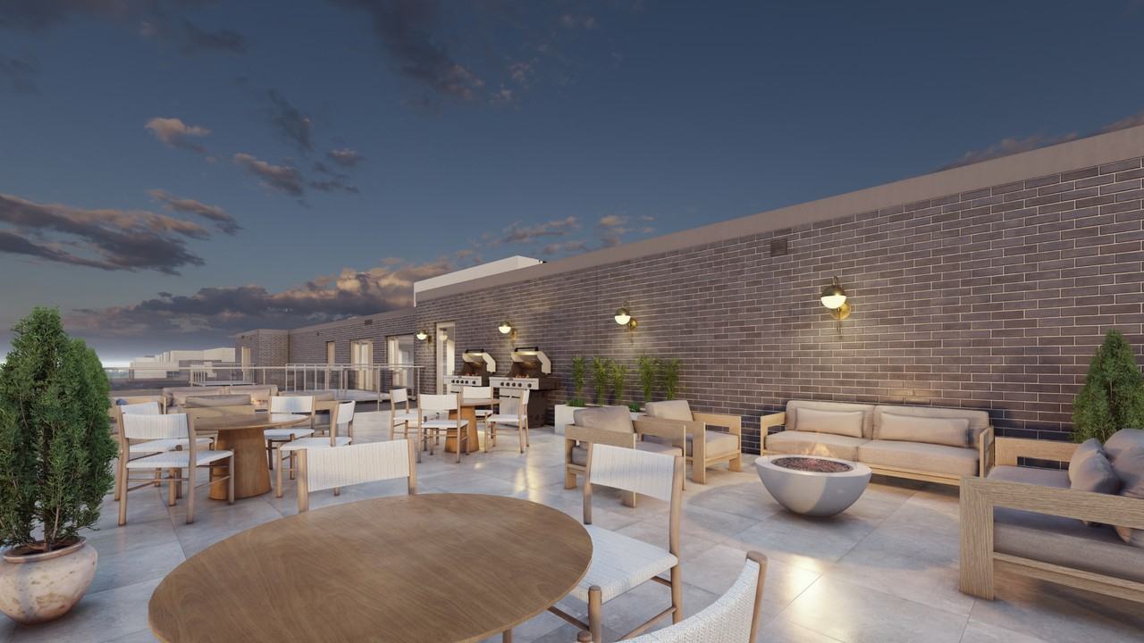 Elora MTL - Photo 6 of 16