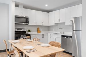 featured image of 695 699-695 Niagara Street