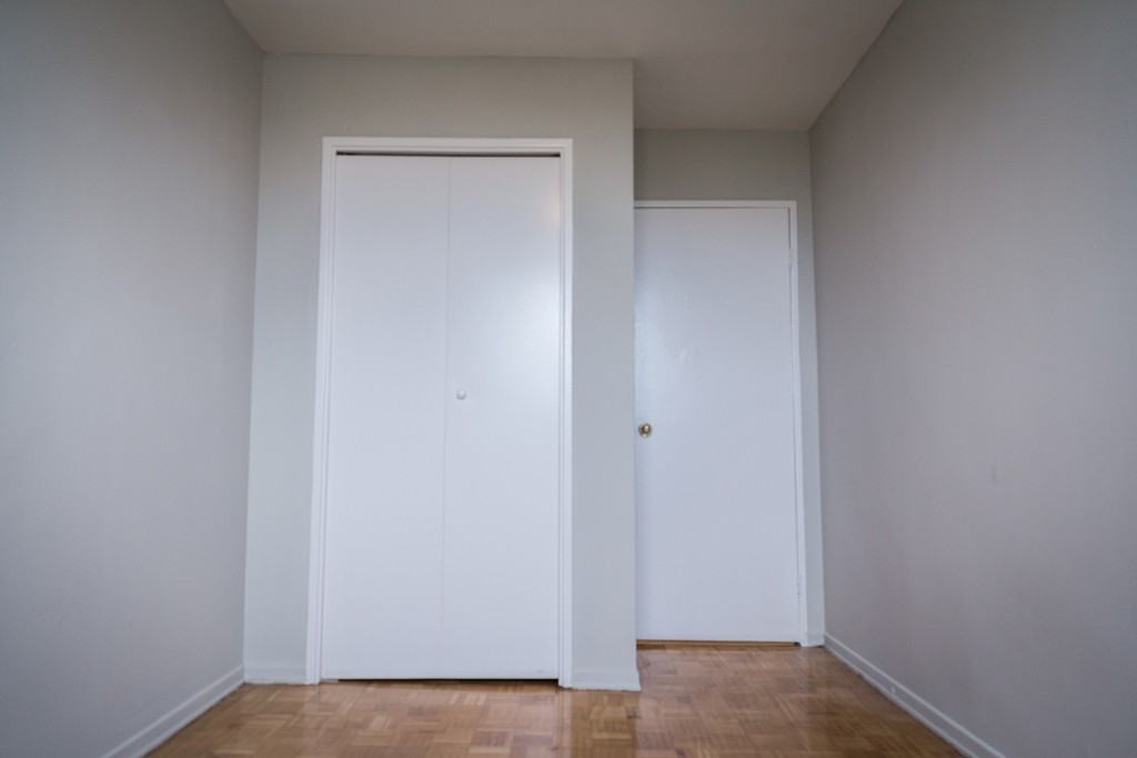 Apartment for rent at 2247 Hurontario Street - Photo 3 of 14