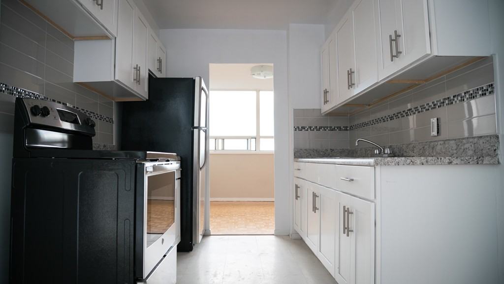 Apartment for rent at 55 Wynford Heights Crescent - Photo 6 of 16