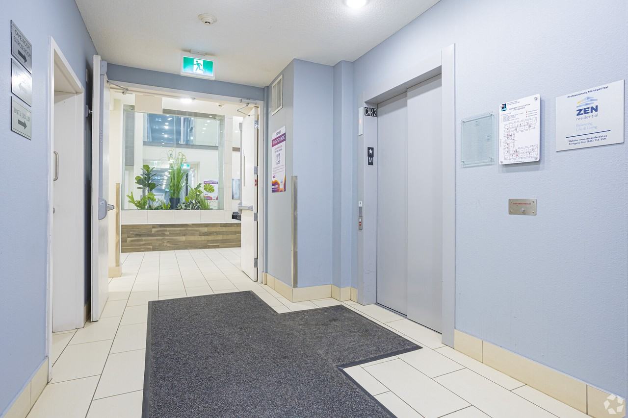 Skyview Apartments - Photo 6 of 43