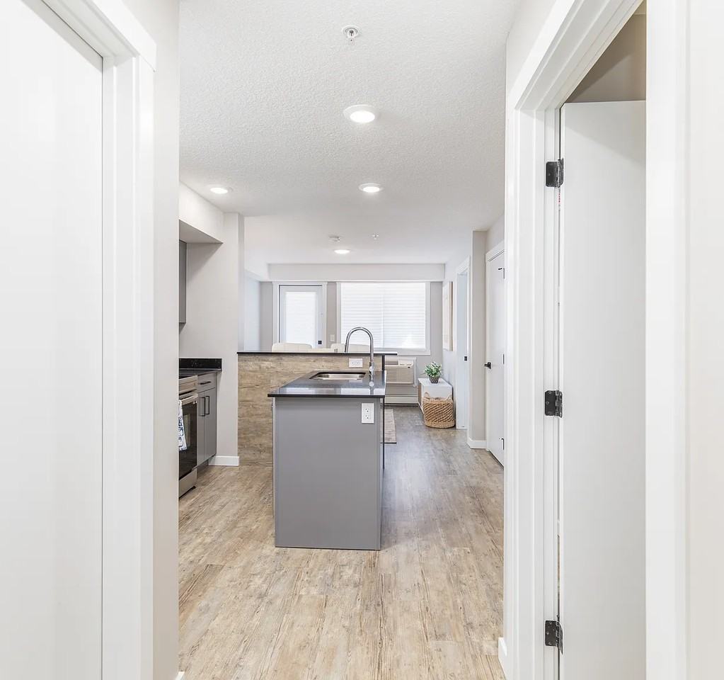 Skyview Apartments - Photo 7 of 43