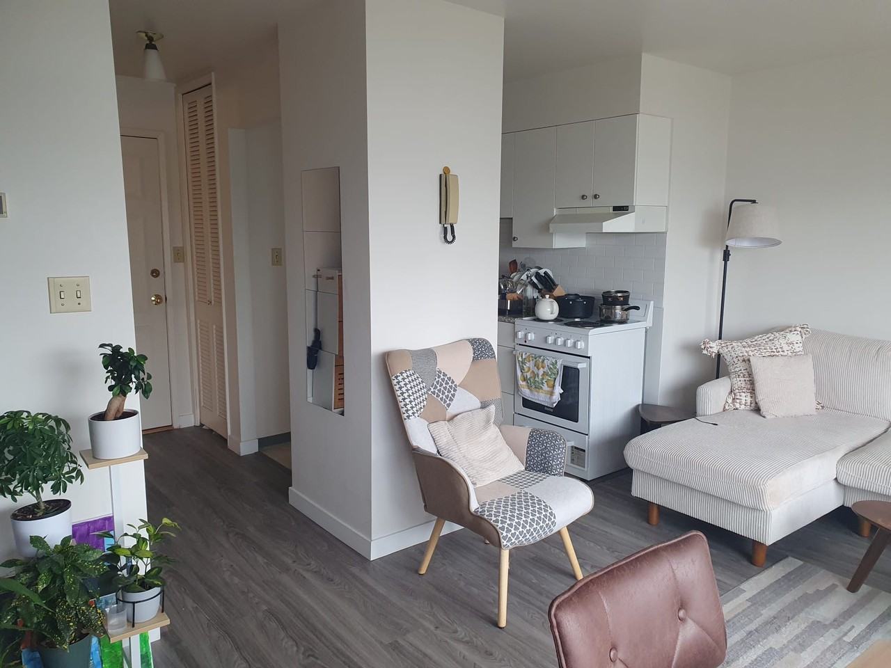 Seaside Towers - Photo 3 of 12