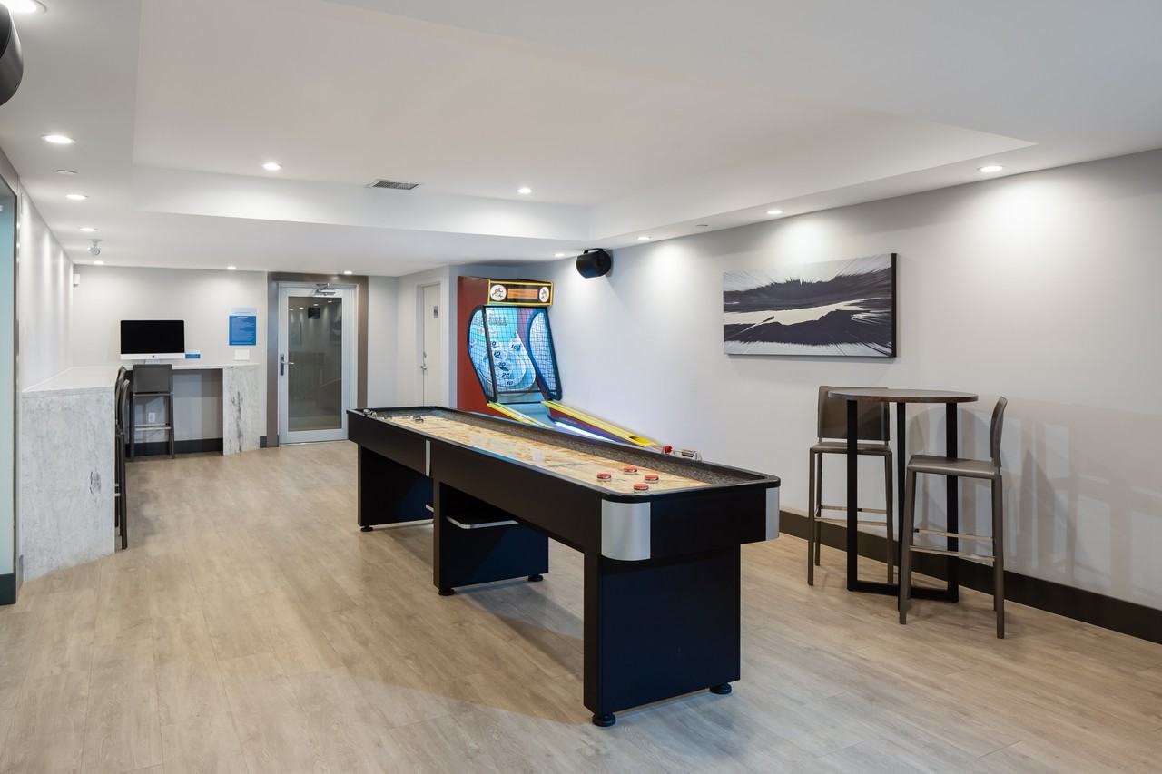 Fremont Residences - Photo 6 of 24