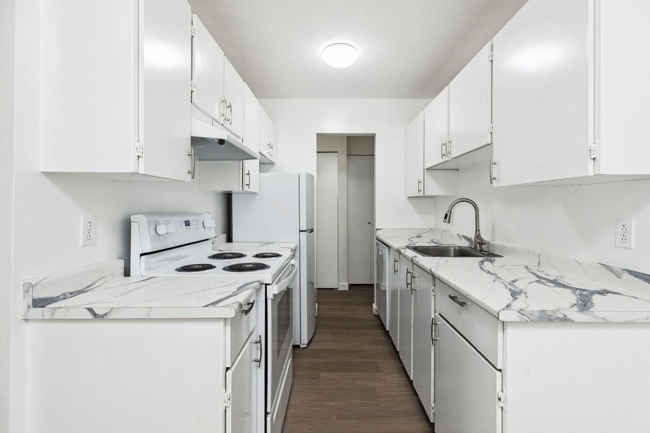 Fraser Prospect Apartments - Photo 4 of 30