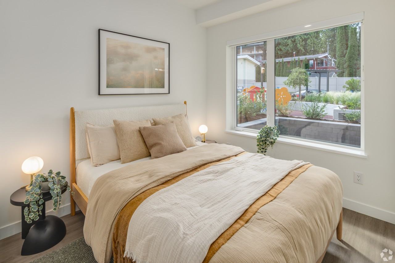 The Layla - Photo 2 of 48