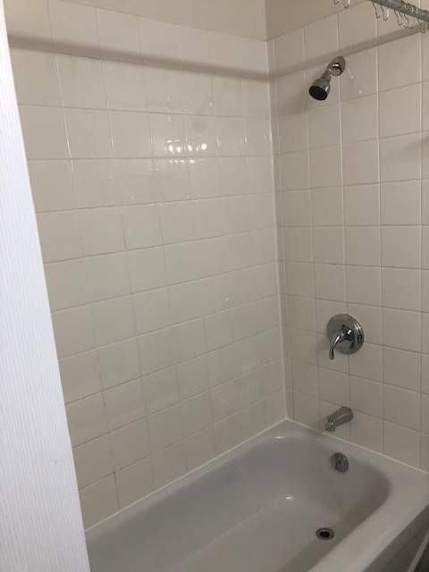 Rosedale Manor - Photo 5 of 14