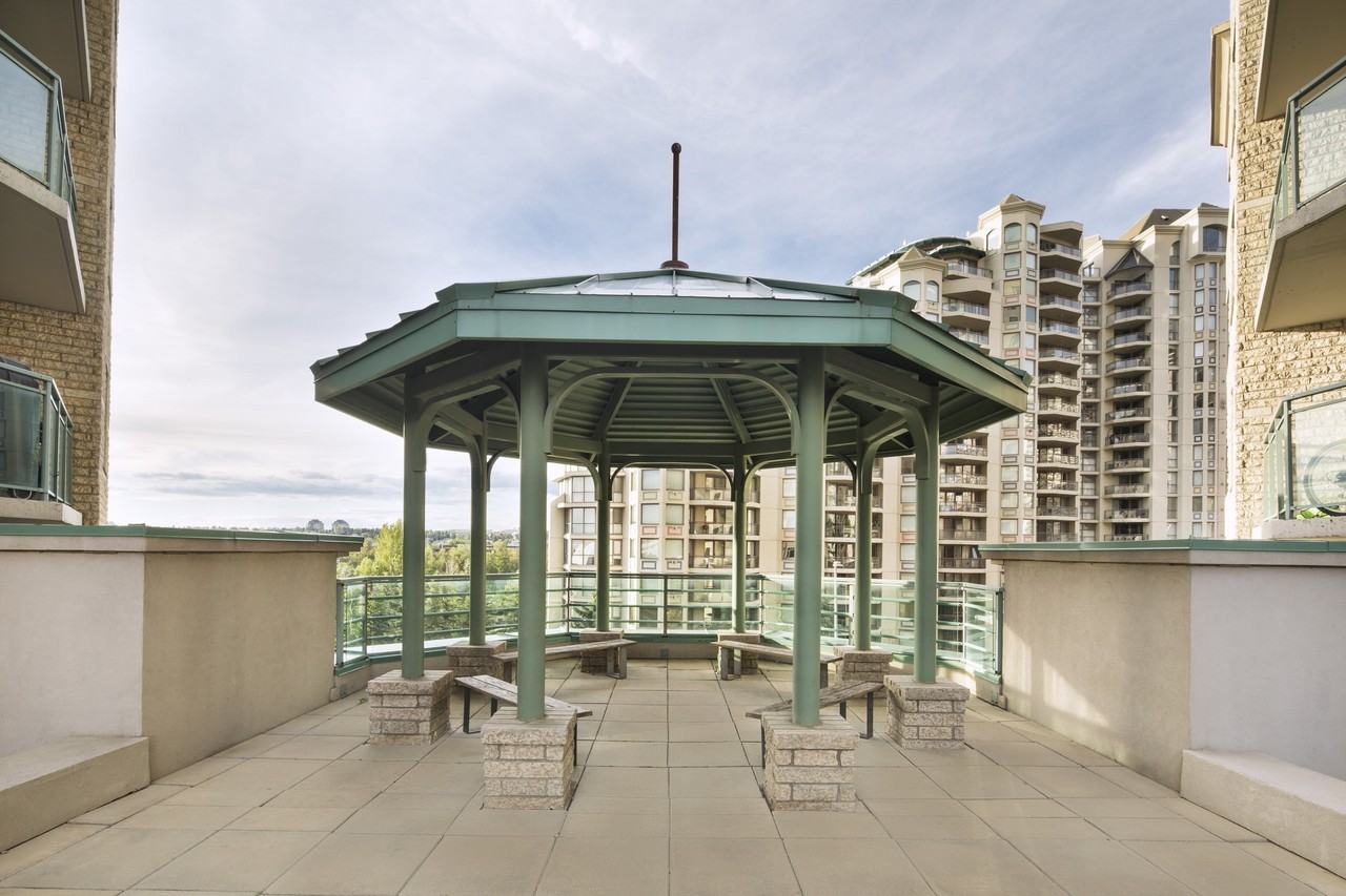 Discovery Pointe - Photo 7 of 16