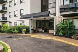 featured image of 380 Gibb St