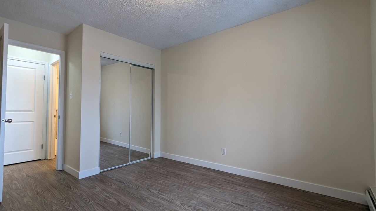 Kirkness Park Apartments - Photo 6 of 19