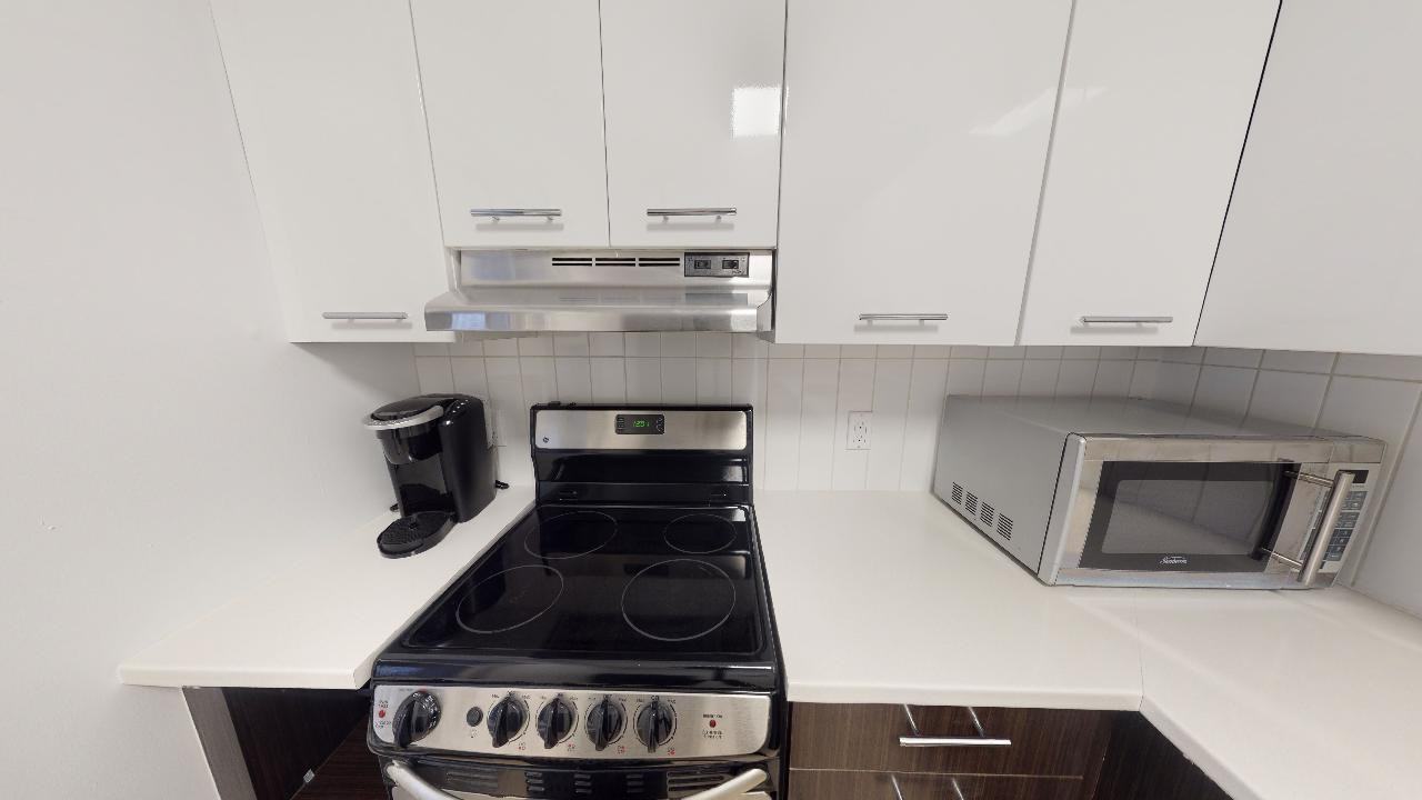 233 Nepean - Photo 7 of 12