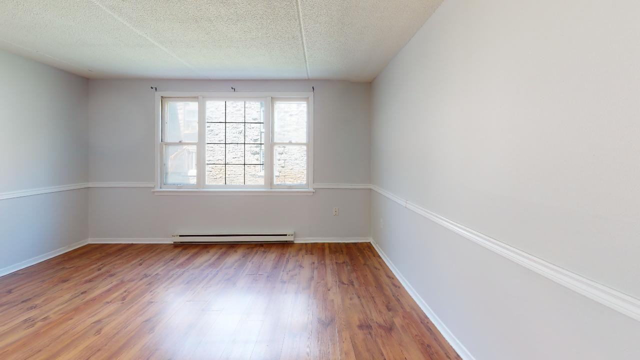 27 Lucerne & 87 Vanier - Photo 6 of 39