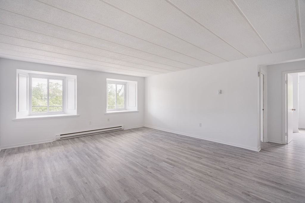 27 Lucerne & 87 Vanier - Photo 7 of 39