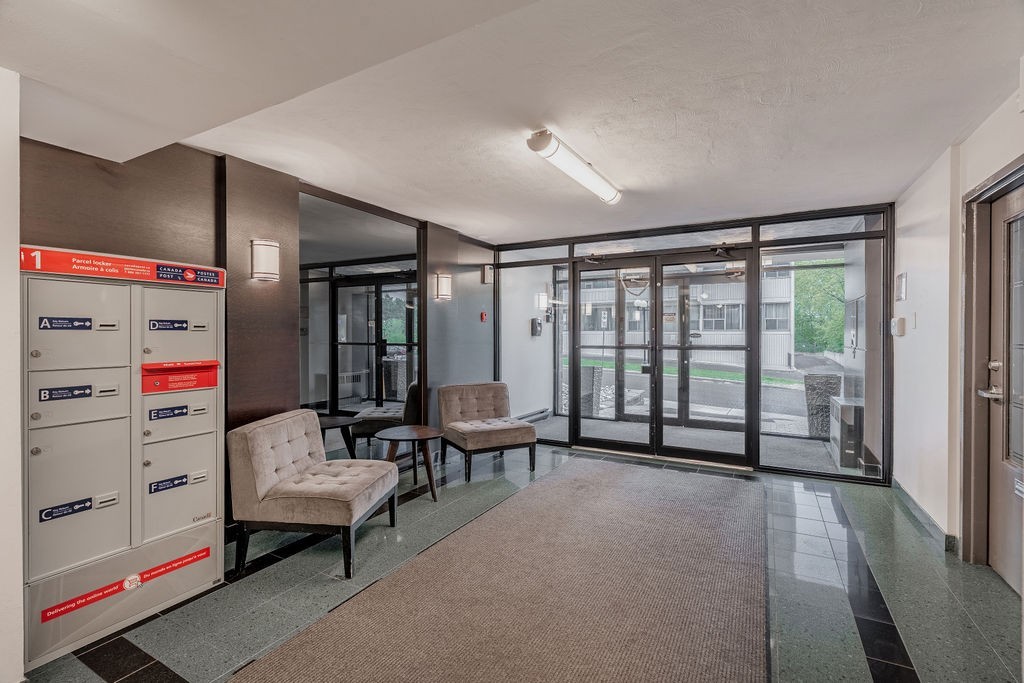 61 McEwen - Photo 7 of 11