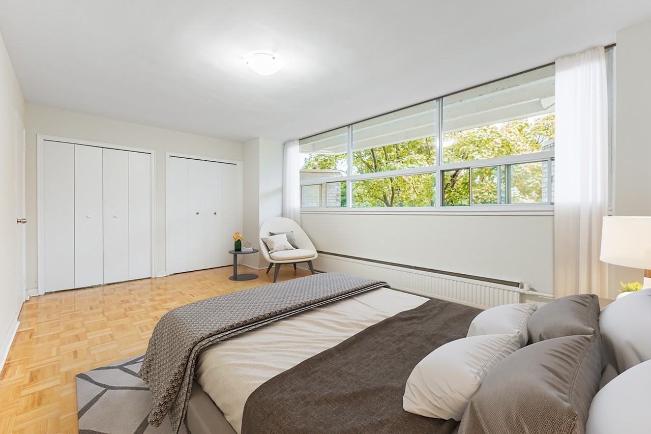 48 Grenoble Drive - Photo 5 of 12