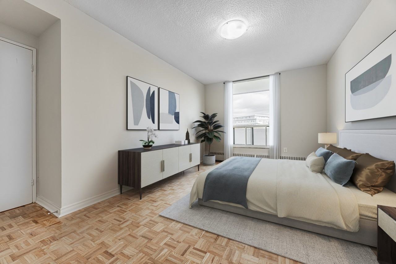 155 Antibes Drive - Photo 4 of 13