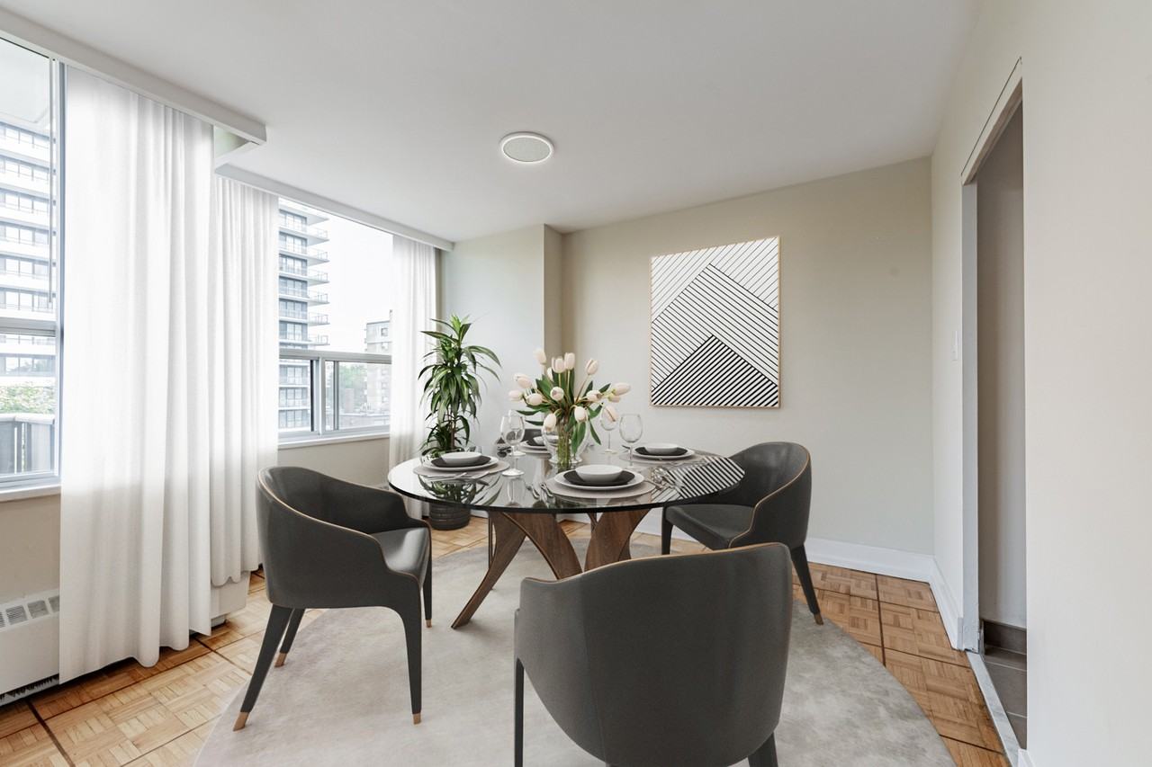 606 Avenue Road - Photo 3 of 10