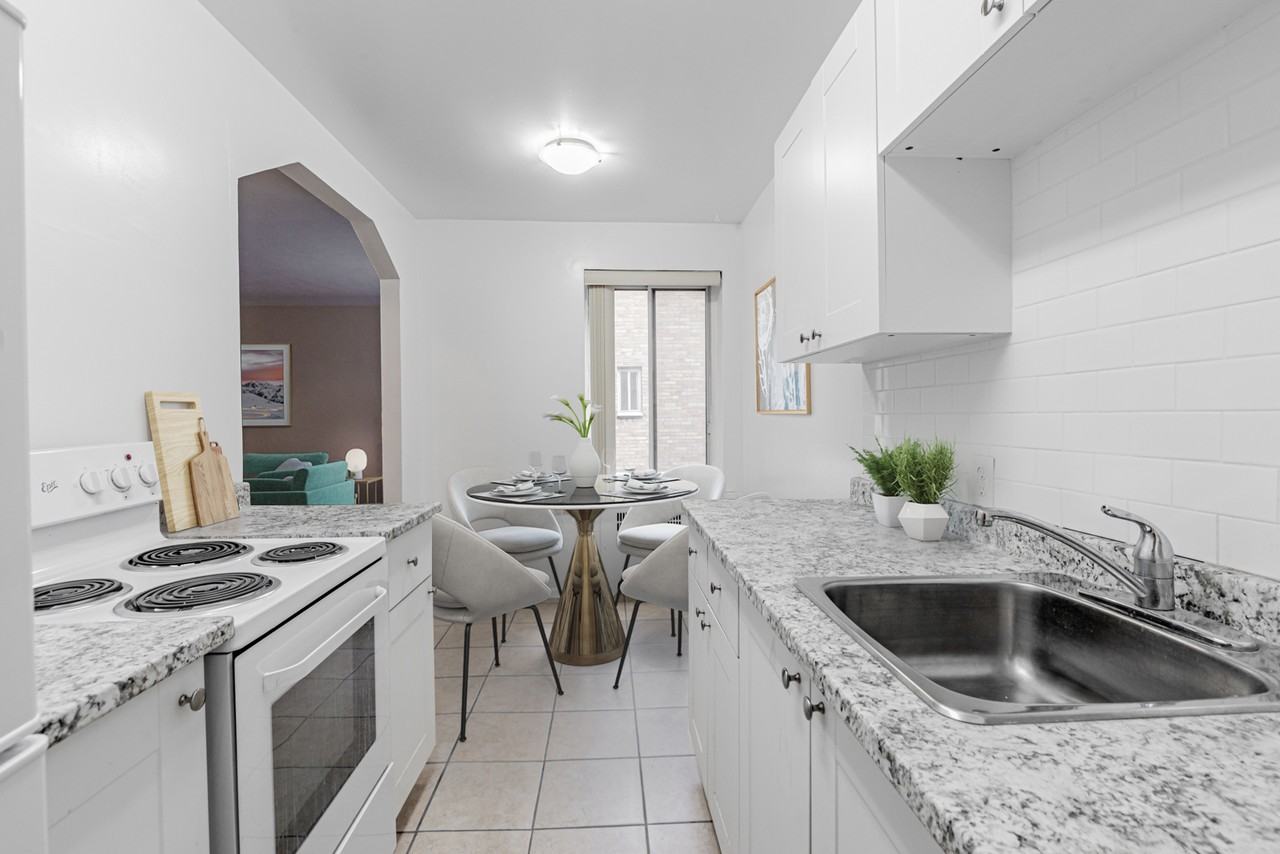 117 Old Forest Hill Road & 725 Eglinton Avenue West - Photo 7 of 11