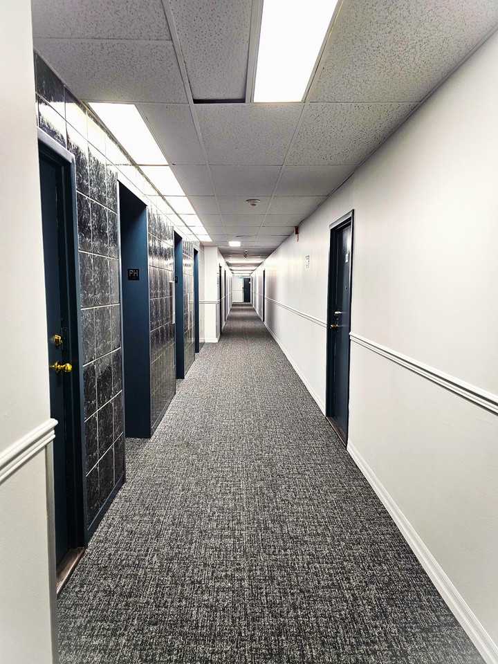 1315 Bough Beeches Boulevard - Photo 7 of 9