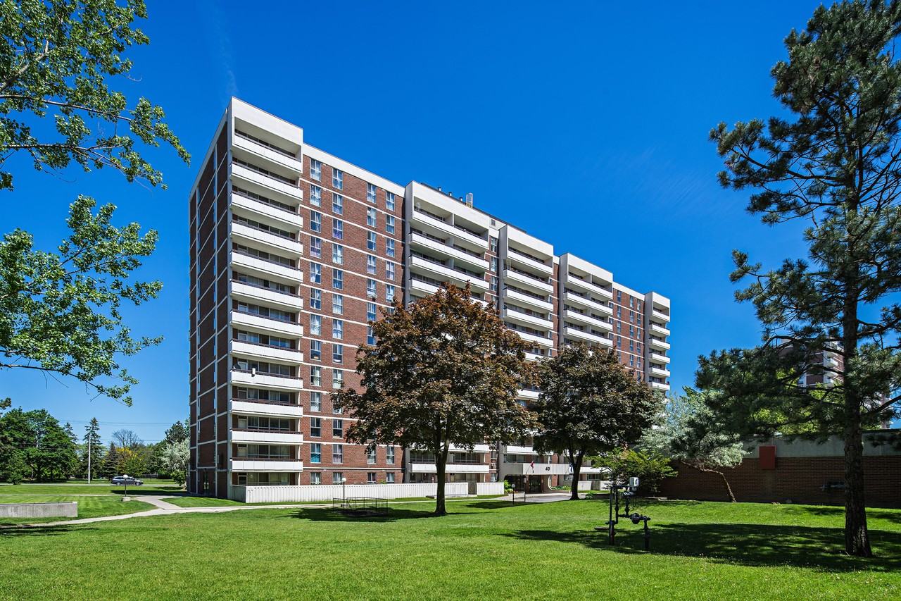 10 Bridletowne Circle 20, 30, 40 & 50 Aurora Court - Photo 2 of 18