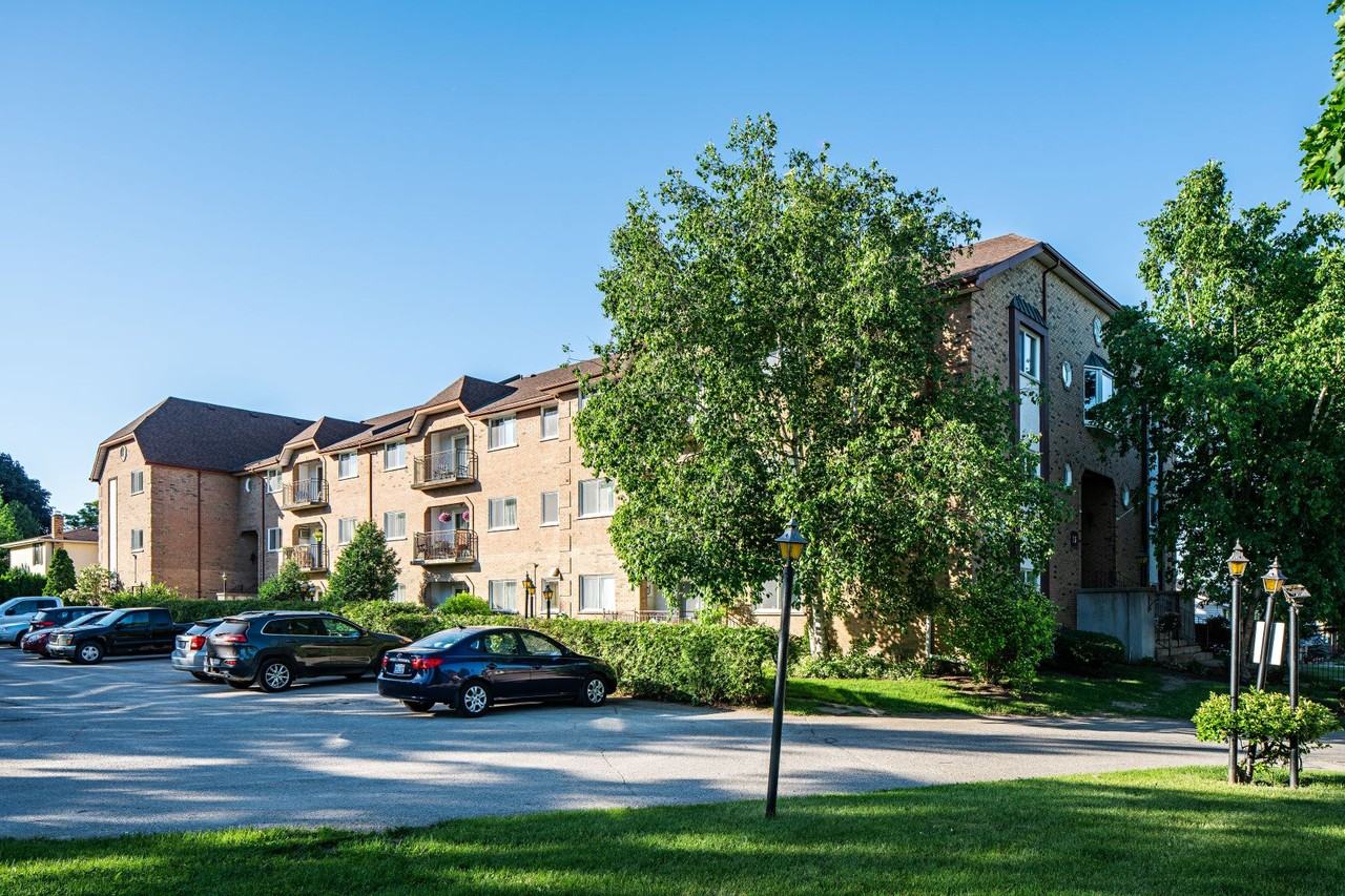 15 Greenwood Drive - Photo 3 of 11