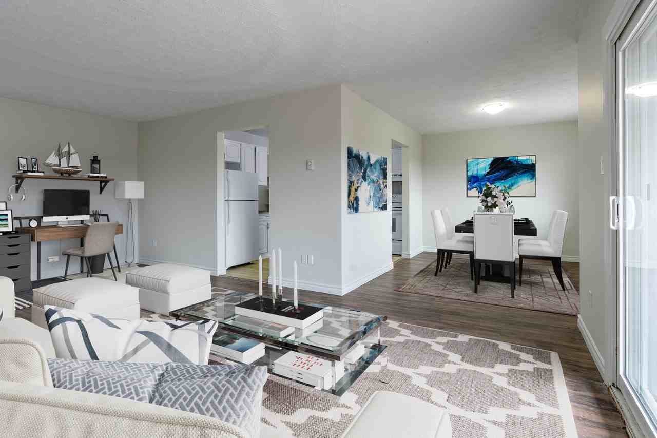 15 Greenwood Drive - Photo 4 of 11