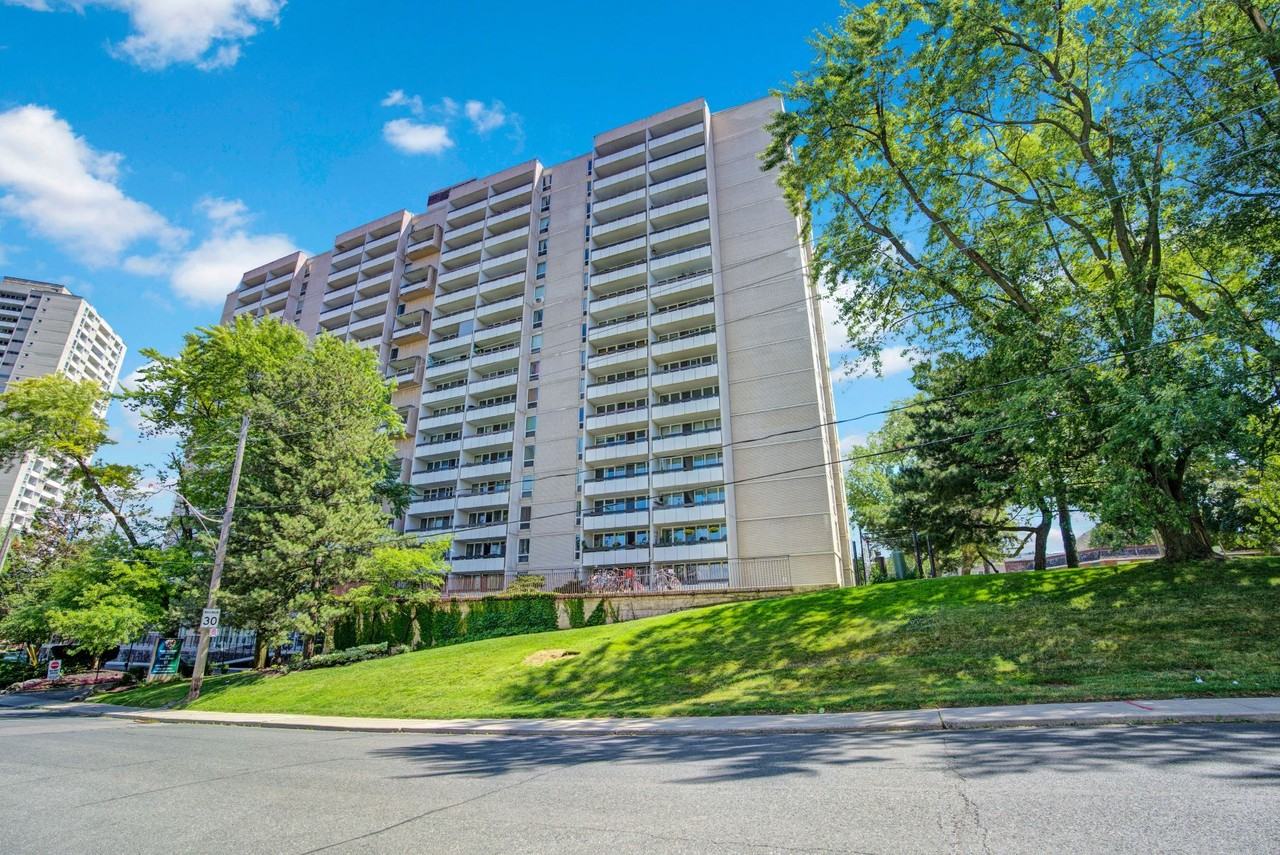 221 & 265 Balliol Street - Photo 2 of 11