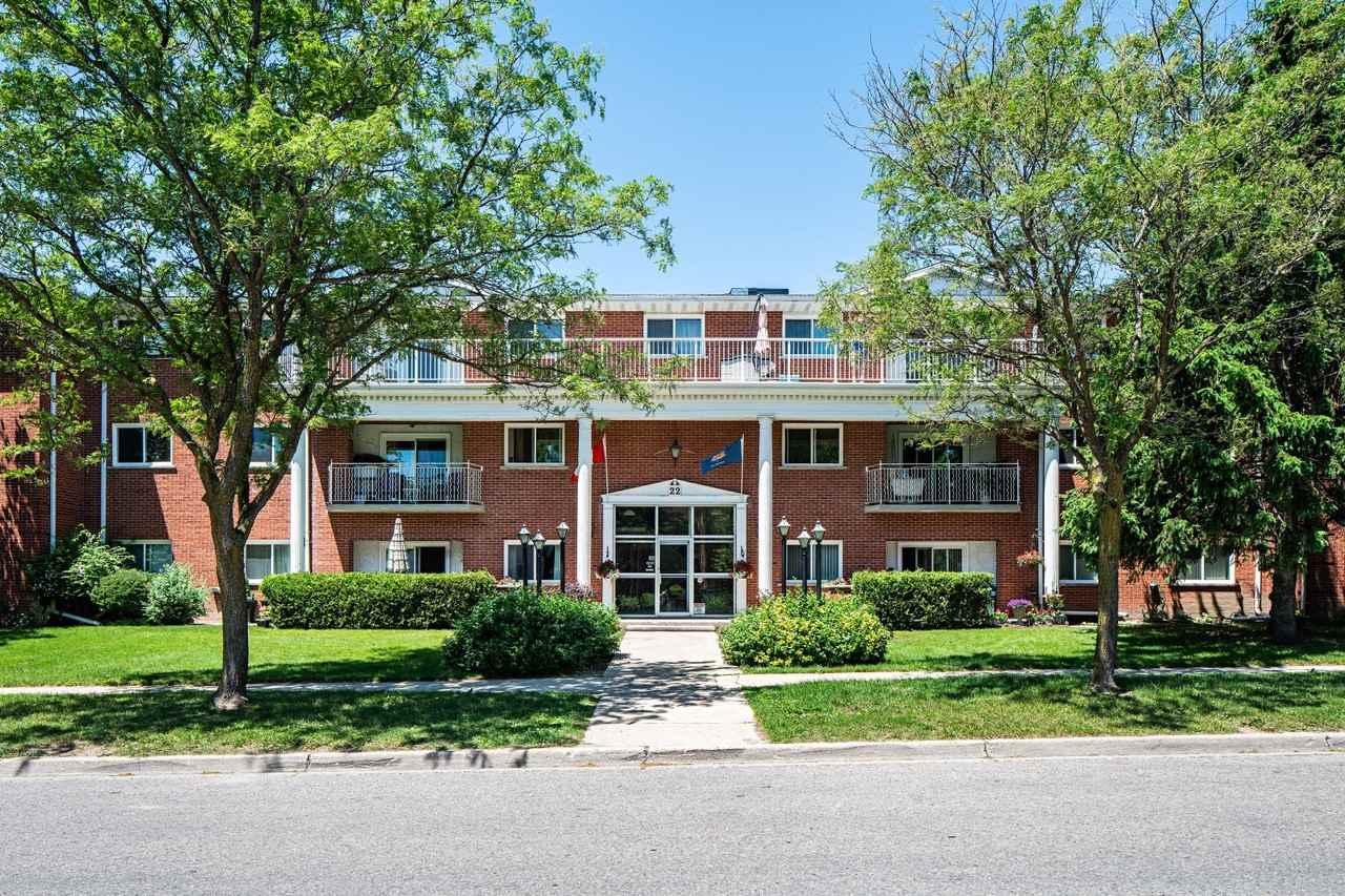 22 Greenwood Drive - Photo 2 of 10