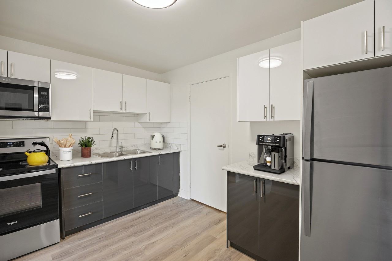 22 Greenwood Drive - Photo 7 of 10