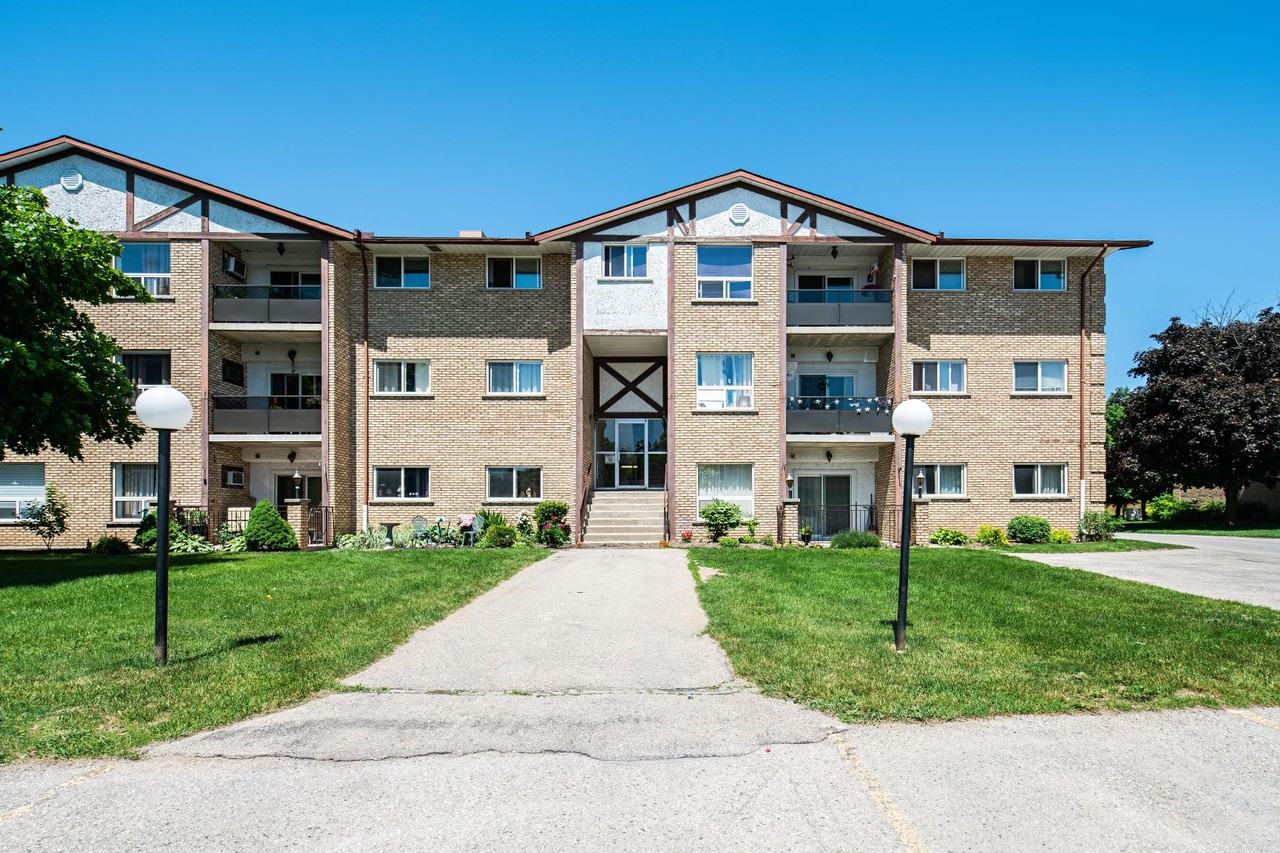 115 Greenwood Drive - Photo 4 of 21