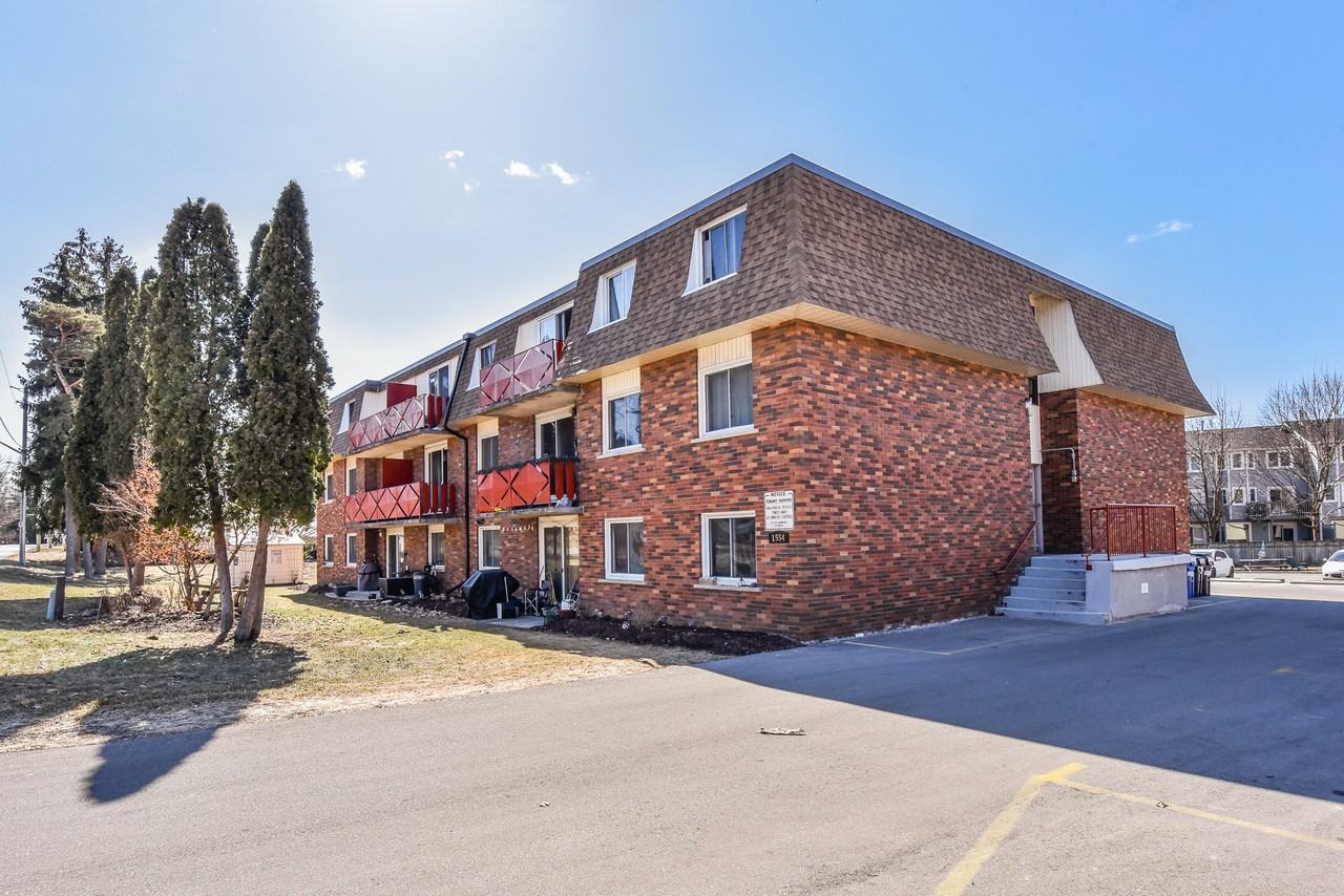 1554 Queenston Road - Photo 3 of 5