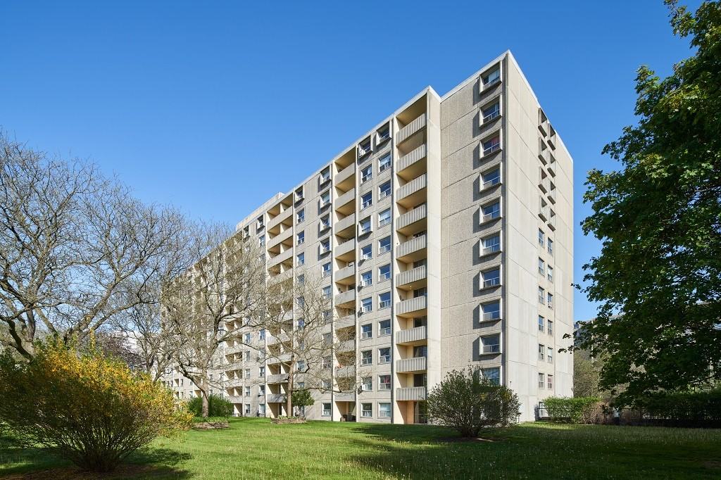 105 Cherryhill Blvd, 160 Cherryhill Place, 200 & 201 Westfield Drive - Photo 3 of 21