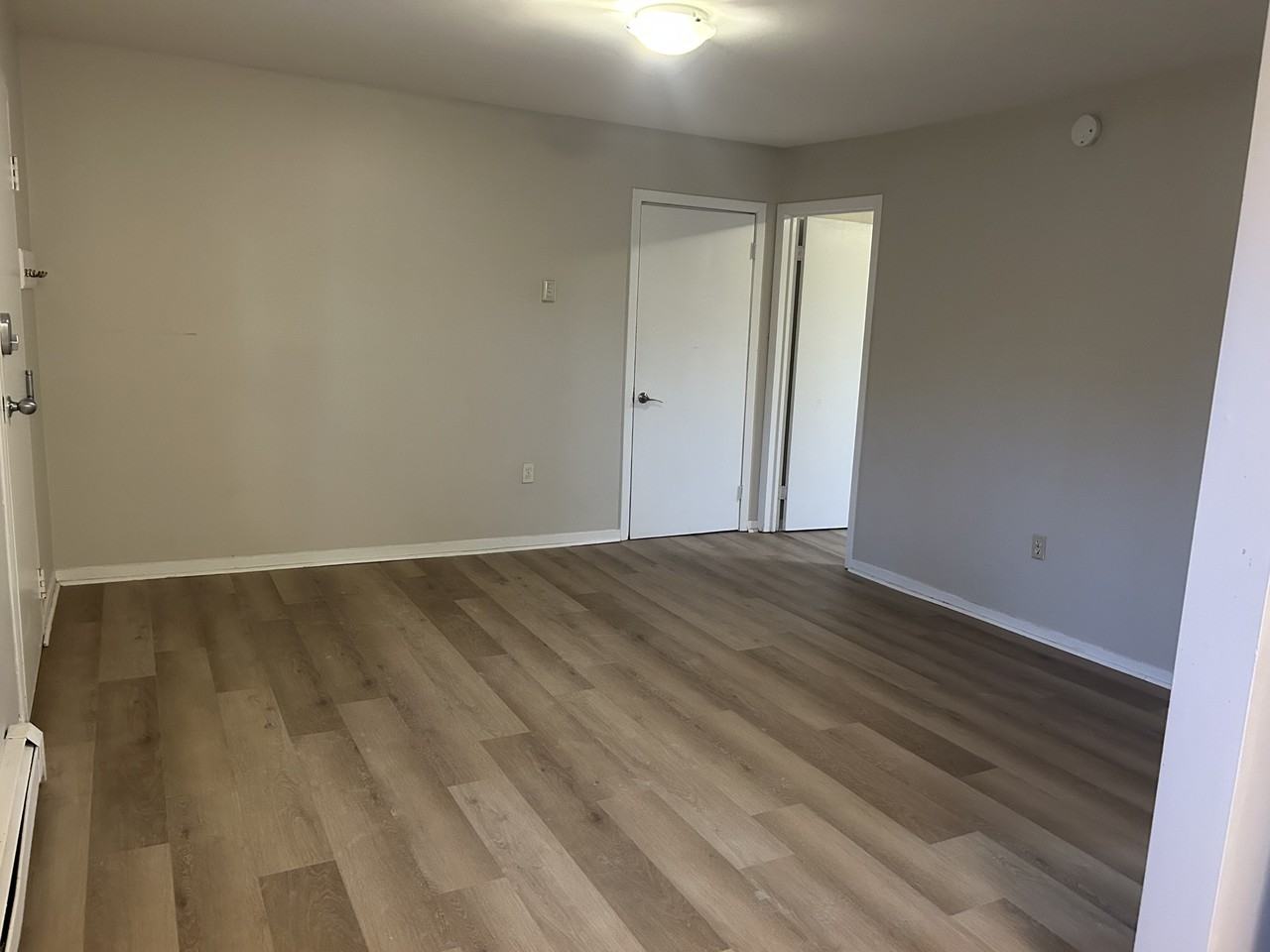 Cork House - Photo 3 of 9