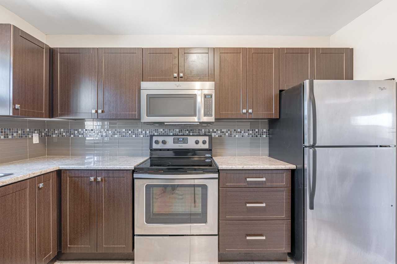 Park Manor - Photo 5 of 11